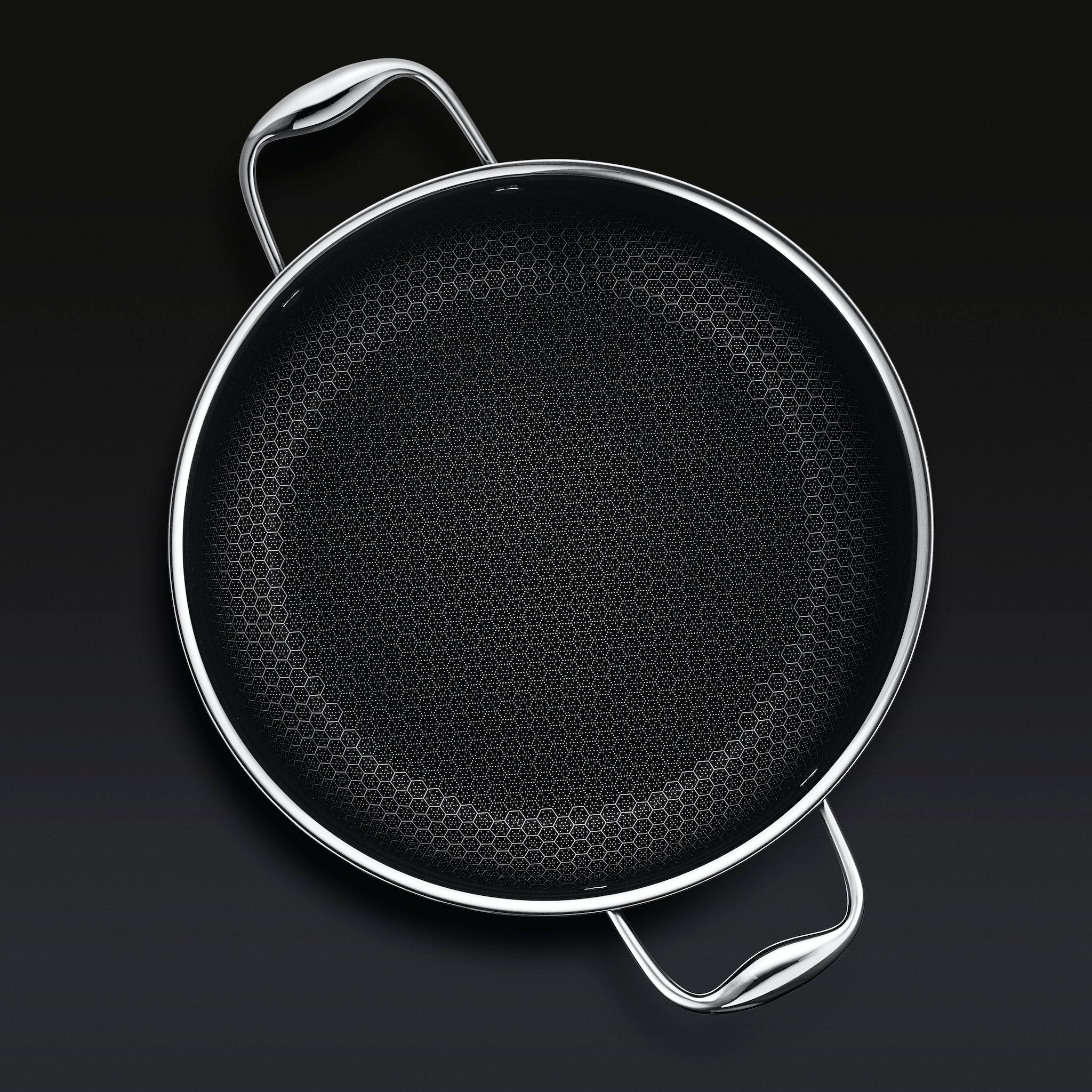 Hybrid Stock Pot With Lid, 8-Qt